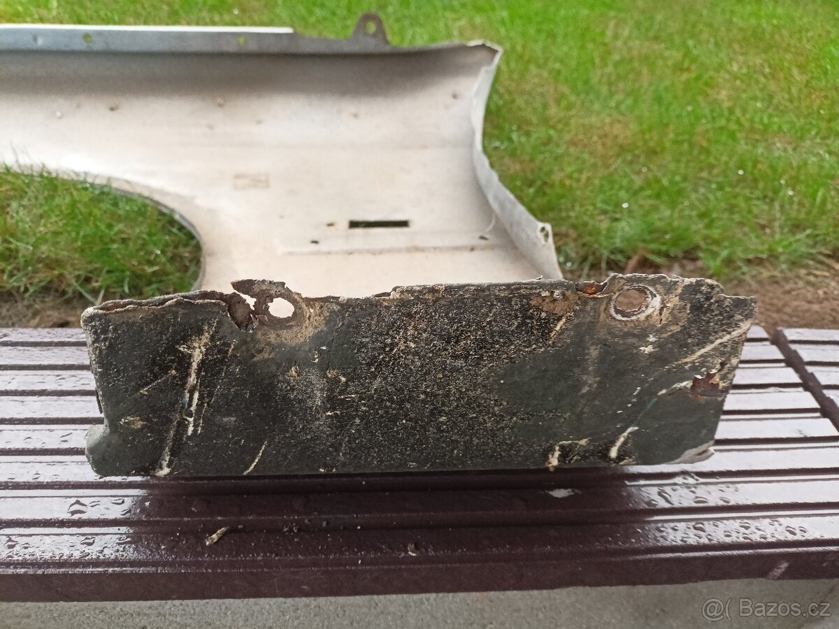 Preface blatník E36 Titan Silber - 5