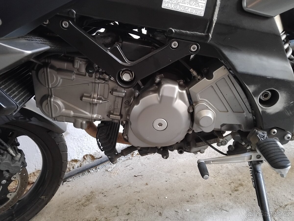 Suzuki DL 650 a