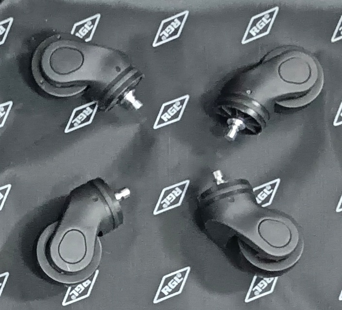 Cestovní skořepinový kufr i s kolečkami - 5