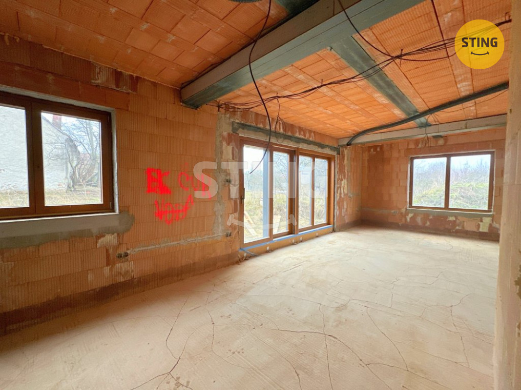 Prodej rozestavěné stavby rodinného domu 6+kk se zah, 131558 - 5