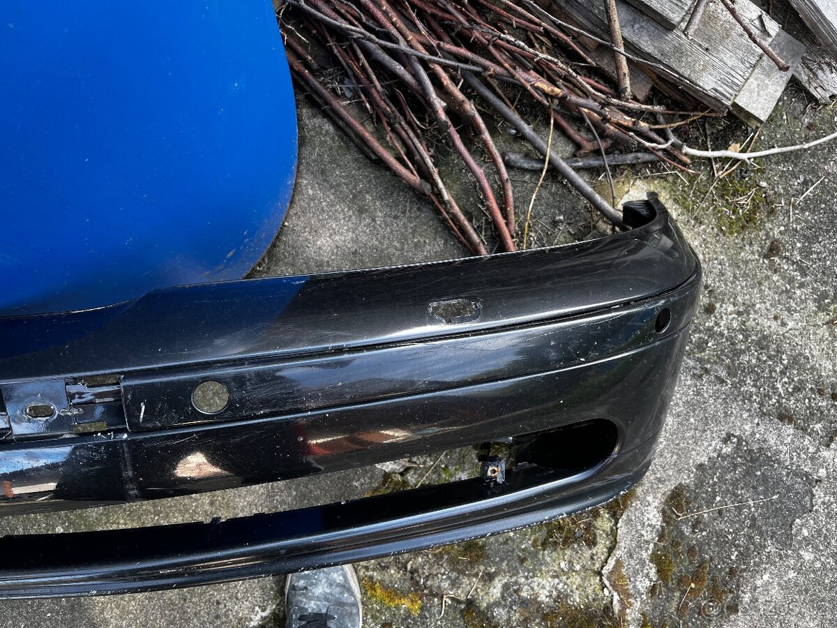 BMW e39 facelift nárazníky cosmosschwarz - 5