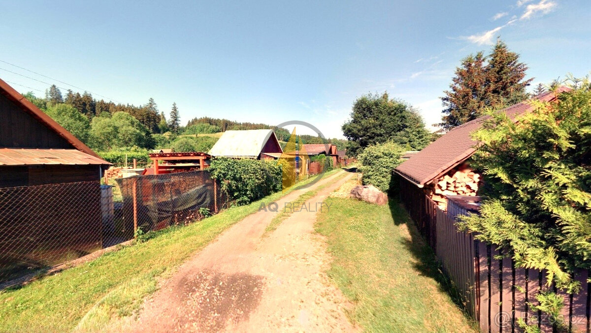 Prodej chaty v zahrádkářské kolonii - 5