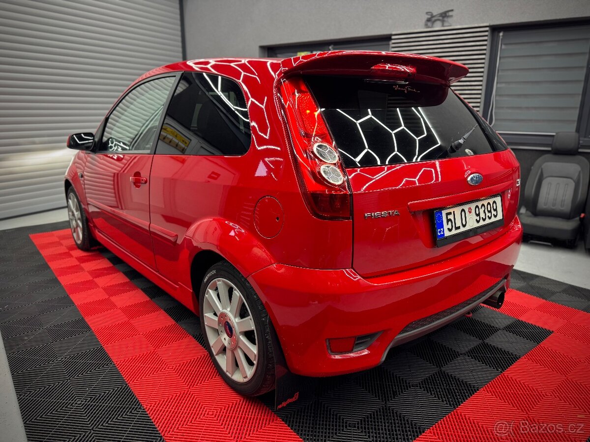 Ford Fiesta ST150 - 5