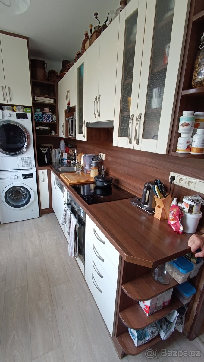 Byt 3+1 s balkonem a garáží ve Švihově - 5