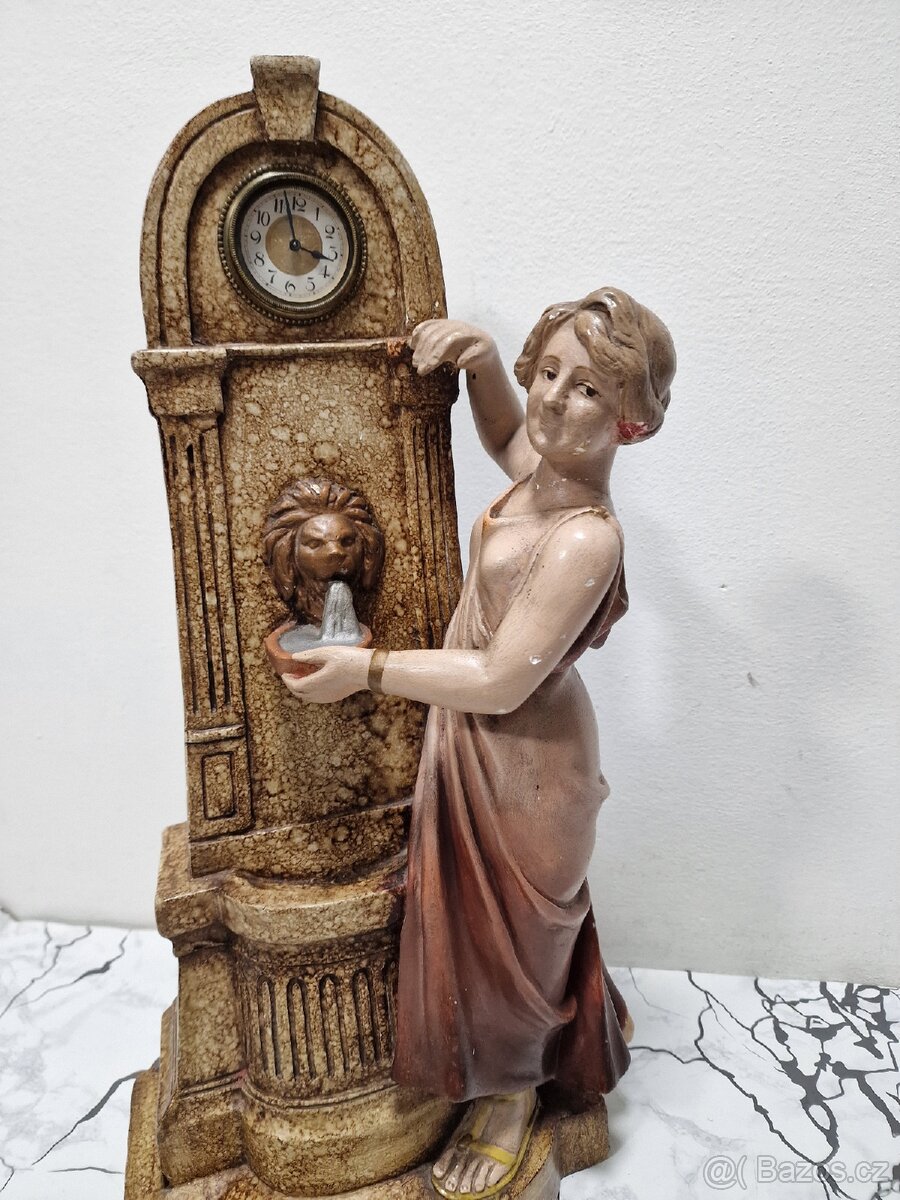 Art deco Figurální hodiny u kašny - 5
