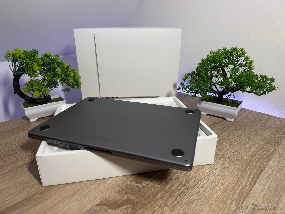 MacBook Air M3 13,6" CTO - 5