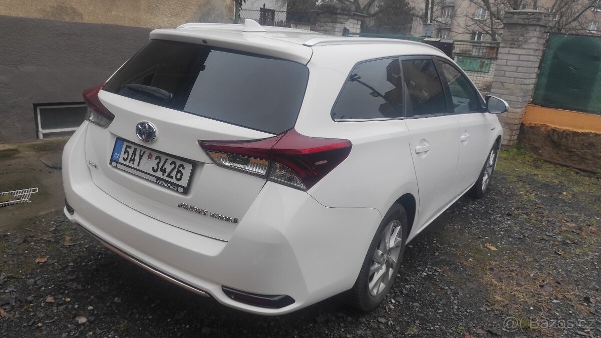 Toyota Auris 1.8i Hybrid, Combi. - 5