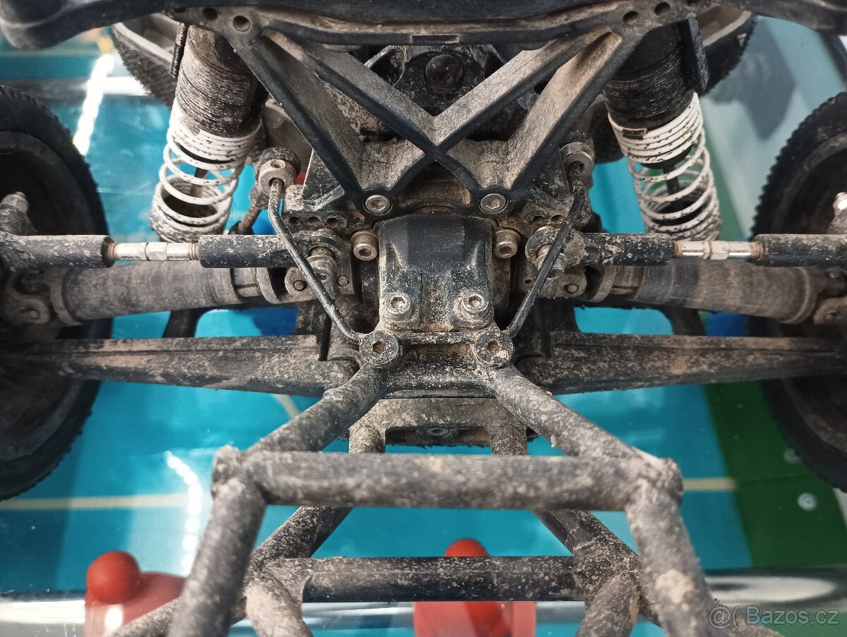 Traxxas Slash 4x4 - 5