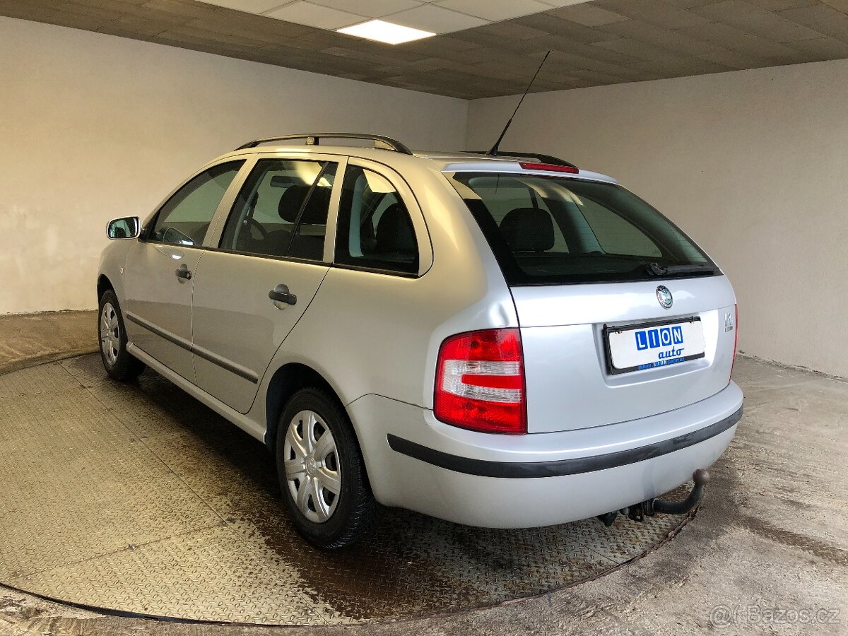 ŠKODA FABIA COMBI 1.4 16V SPORT - 5