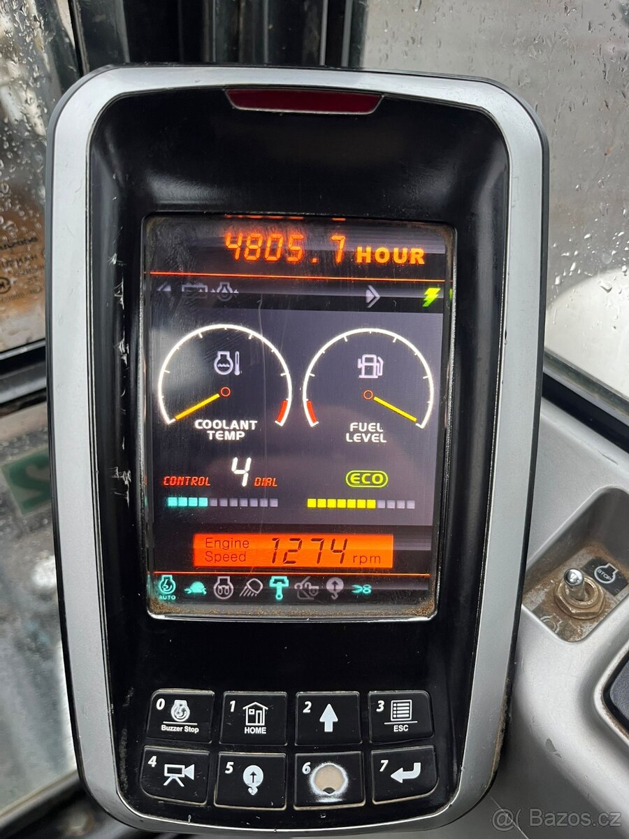 Pásový bagr Bobcat E85, r.v. 2015, 4.806 Mth - 5