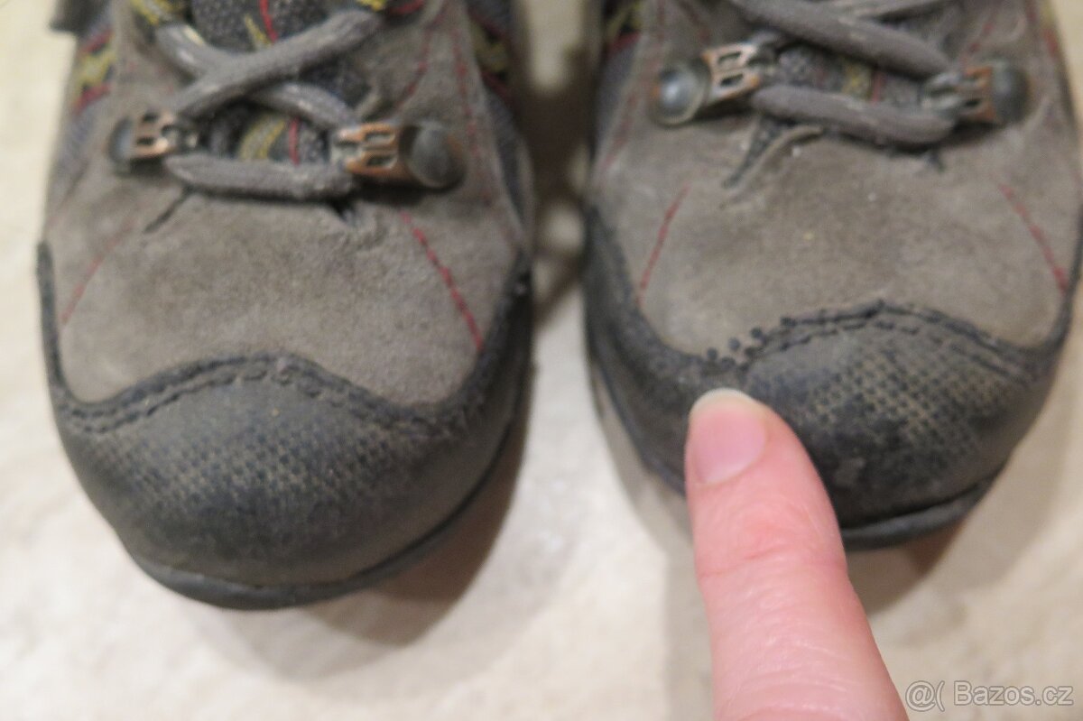 Trackové boty Vibram, Goretex, vel. 28 - 5