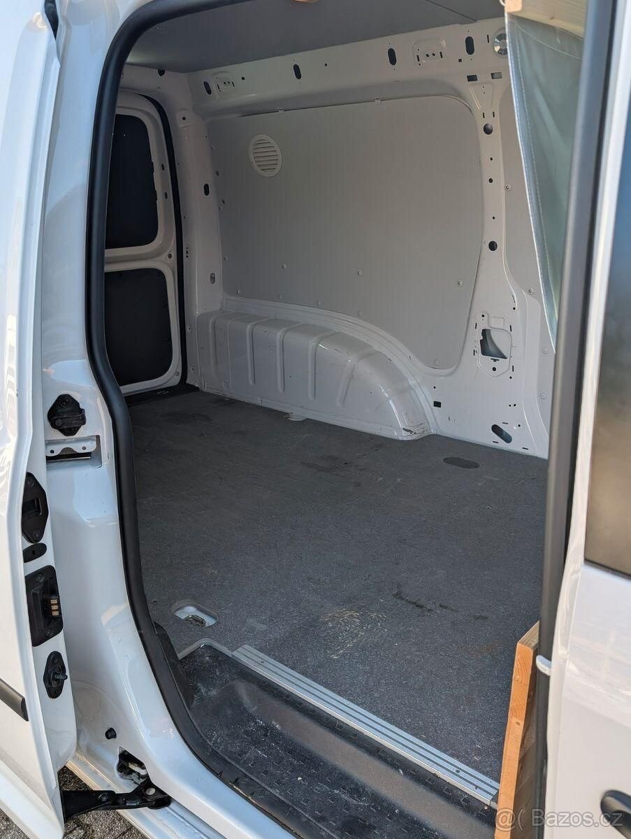 VW Caddy max,2.0 TDi,2016 na splátky - 5