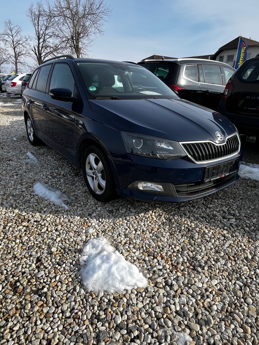 Škoda Fabie 3 combi...,závěs. - 5