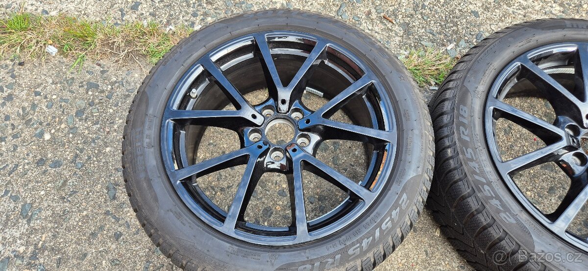 Originální Mercedes CLE AMG disky R18 + zimní Pirelli 245/45 - 5