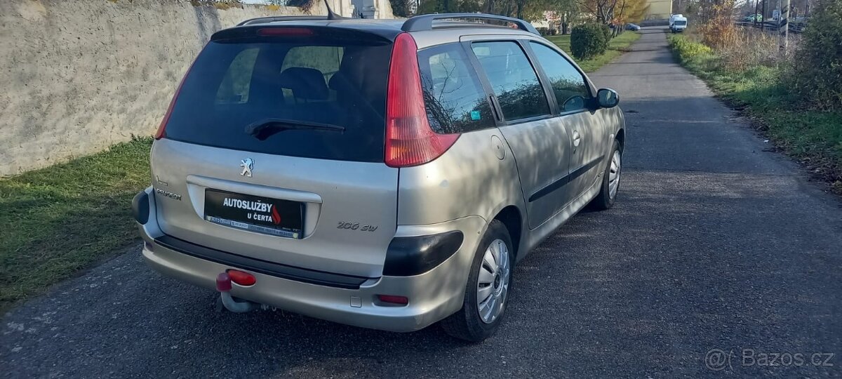 Peugeot 206sw 1.4HDI tažné zařízení,klimatizace - 5