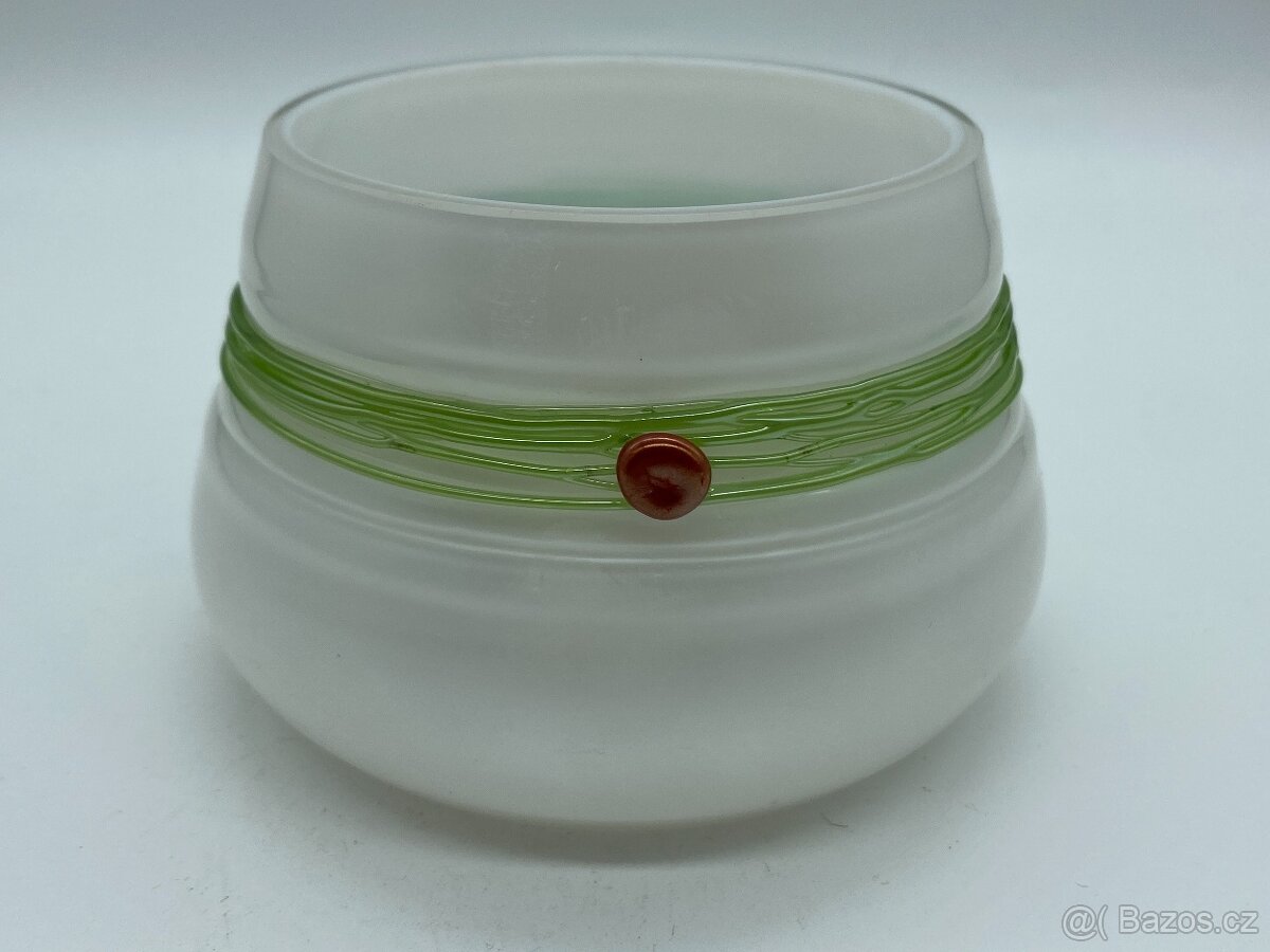 Sběratel nabízí staré secesní vázy - 5