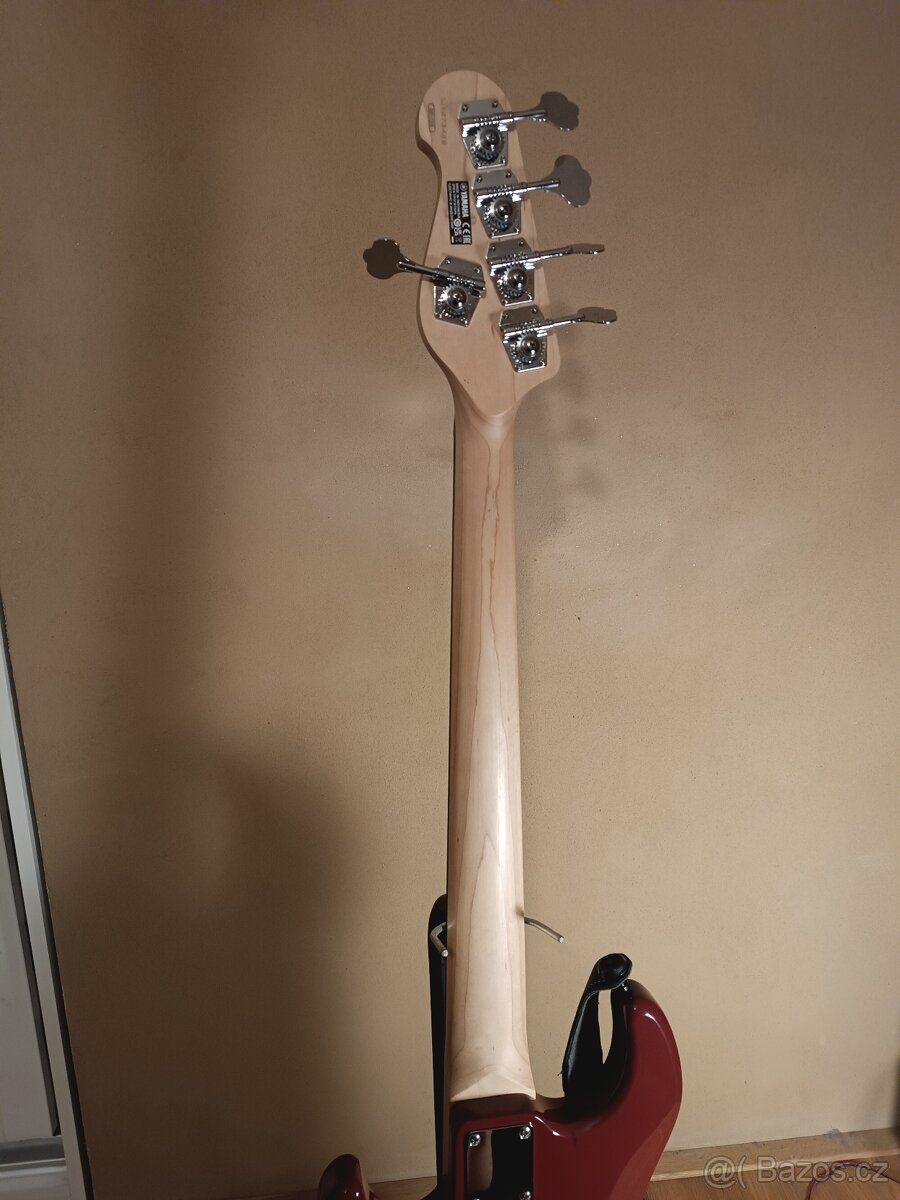 Baskytara Yamaha BB235 - 5