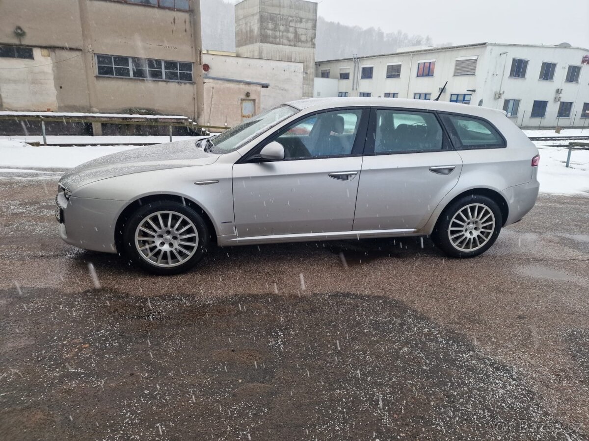 Alfa Romeo 159 facelift - 5