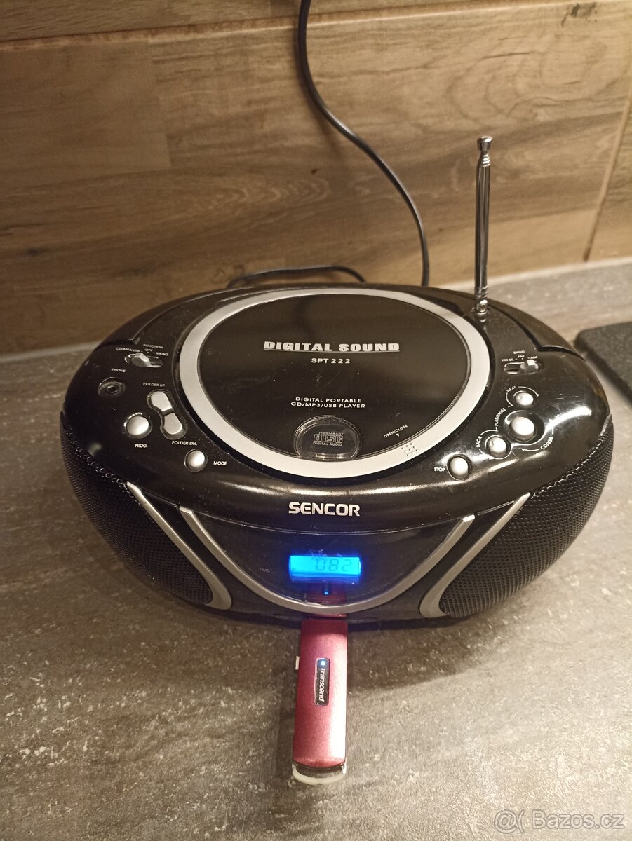 Rádio Sencor s CD na USB - 5