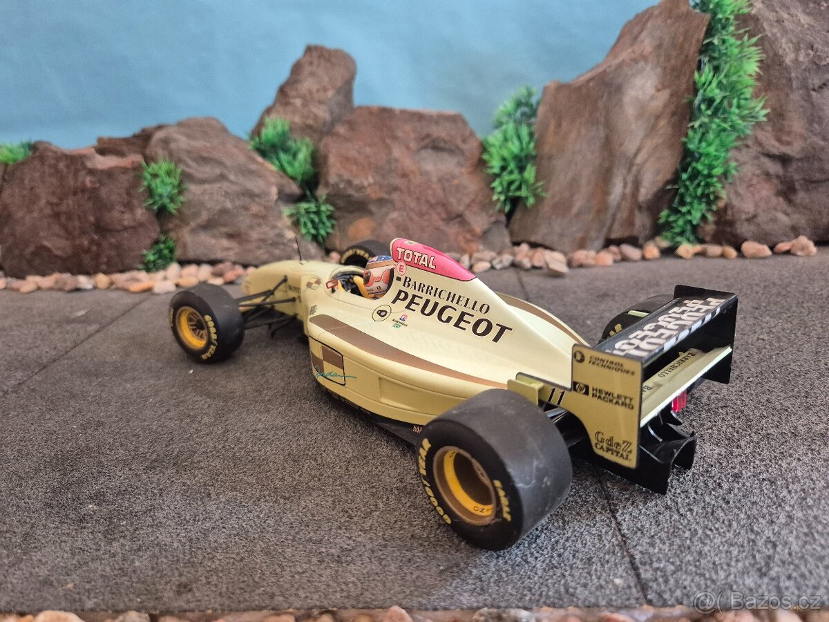 Prodám model formule F1 1:18 Jordan Peugeot - 5