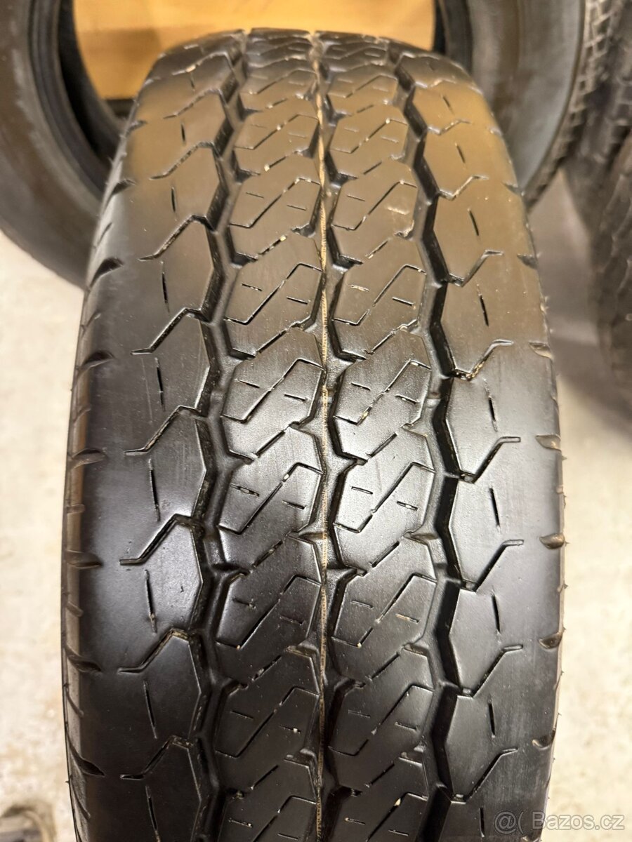 Letní pneu 215/75/16C č.2 - 5