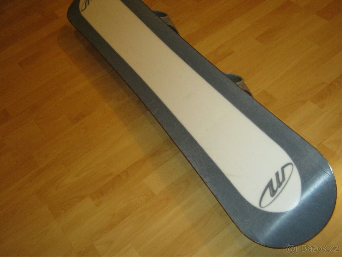 Snowboard junior,délka 126 cm +vázání . - 5