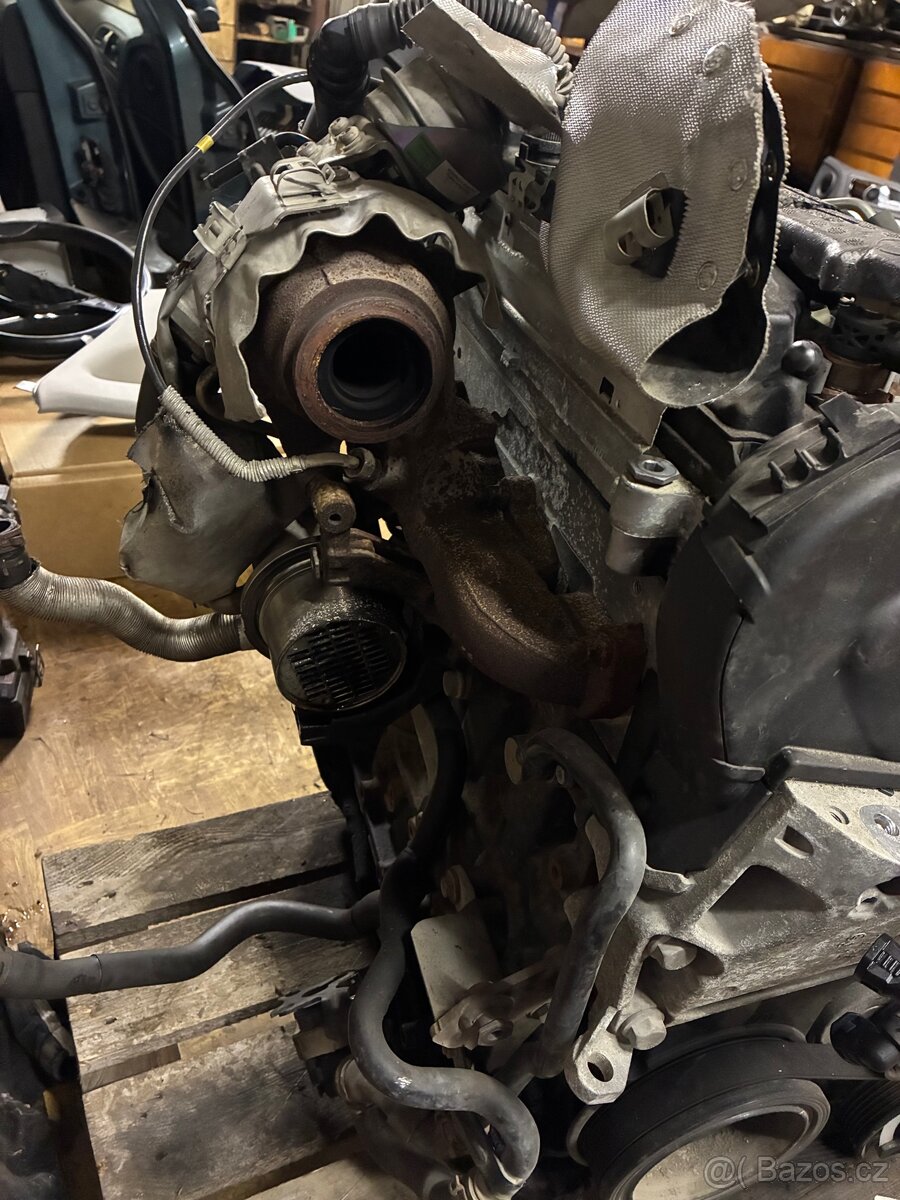 Škoda rapid 1.6 85 kw CXM motor - 5