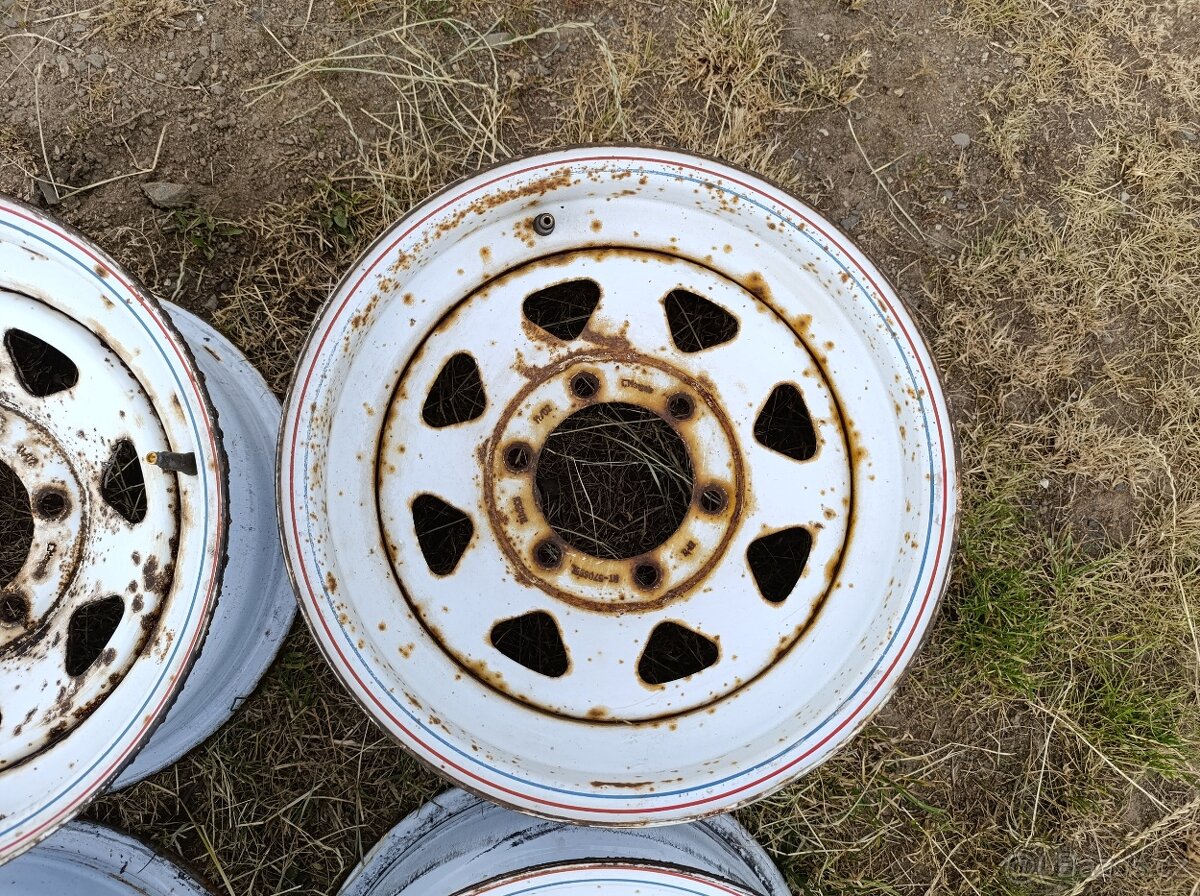 Prodám sadu disků Mangels Triangular R15 - 5