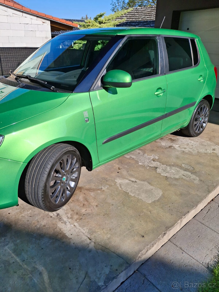 Škoda Fabia 1.2 TSI 63KW STYLE. 4 VÁLEC - 5