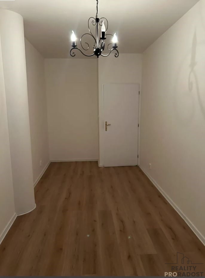 Pronájem bytu 2+kk 55 m² Trnkovo náměstí, Praha - Hlubočepy - 5