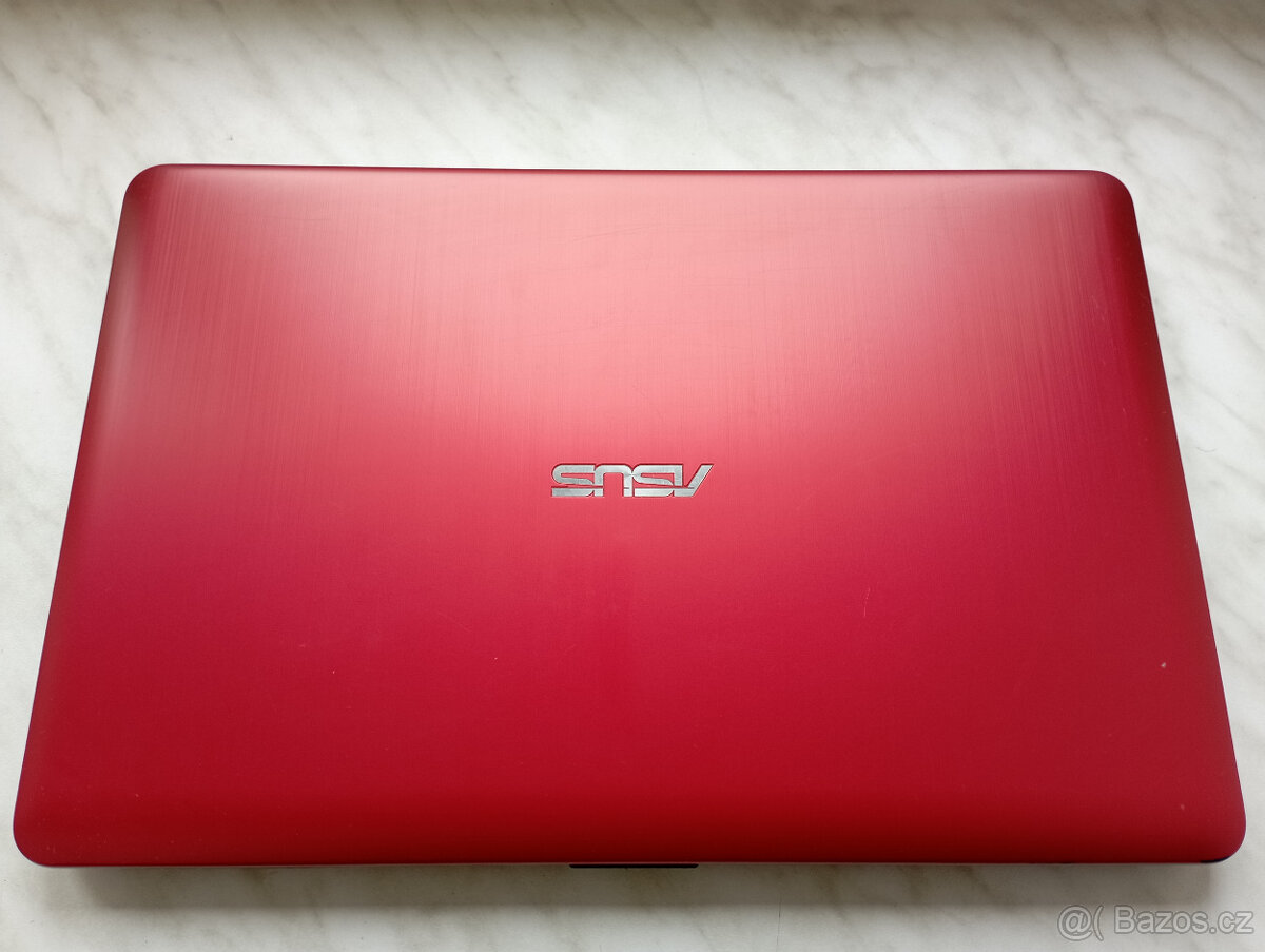 ASUS VivoBook X541-4x jádro-4g ram-ssd 128g - 5