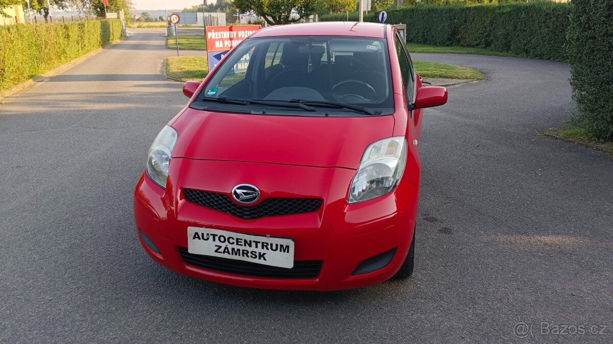 Daihatsu Charade 1.3I 73 KW - 5