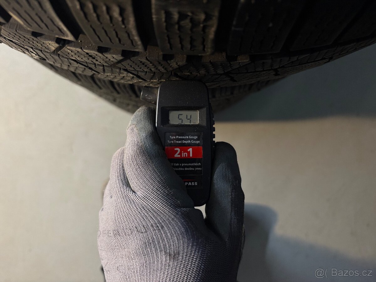 Zimní pneu Continental 205/60R16 - 5