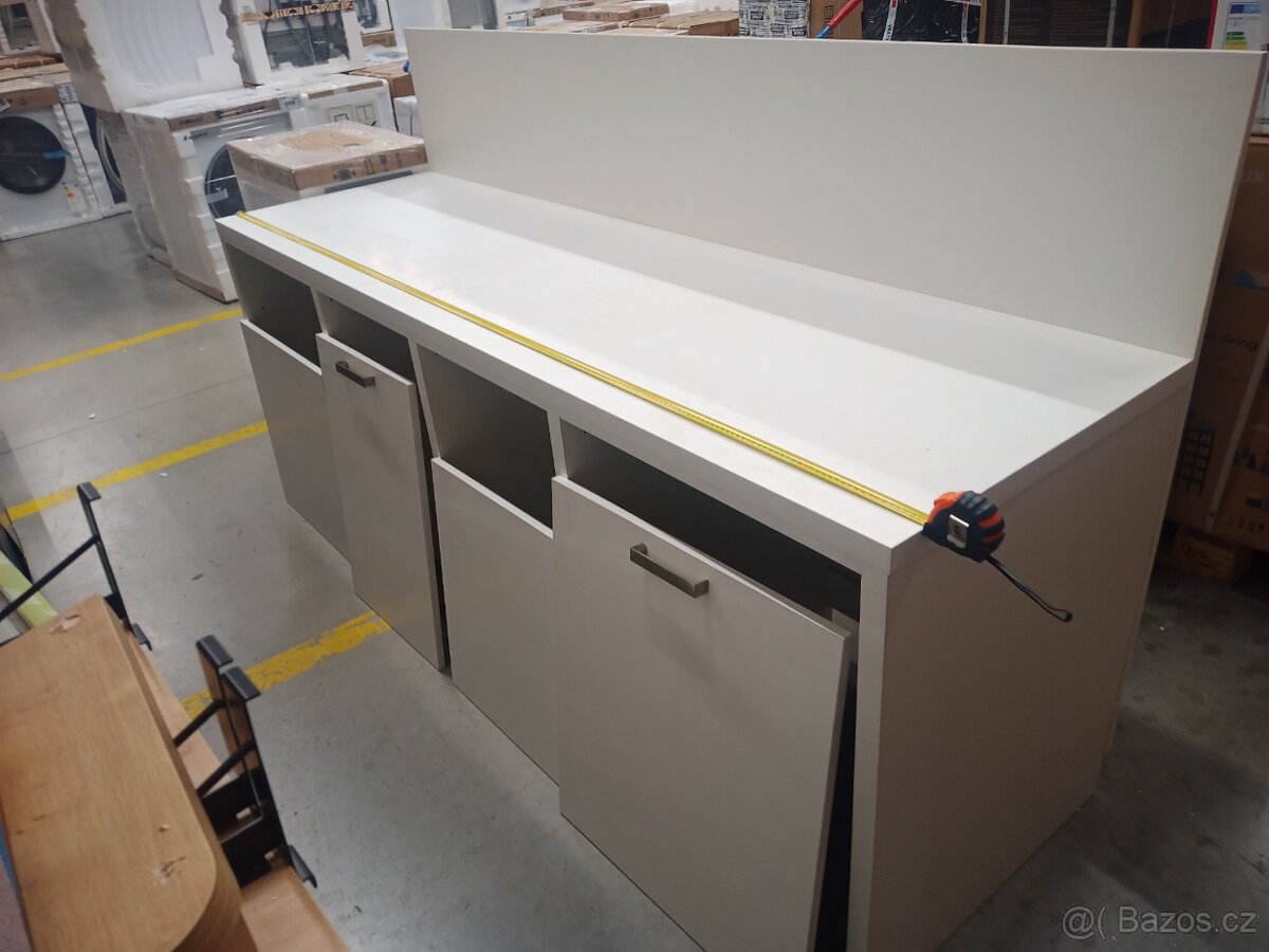 Kuchyňská linka / pracovní stůl - 5
