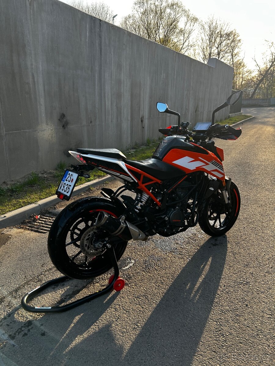 KTM Duke - 5