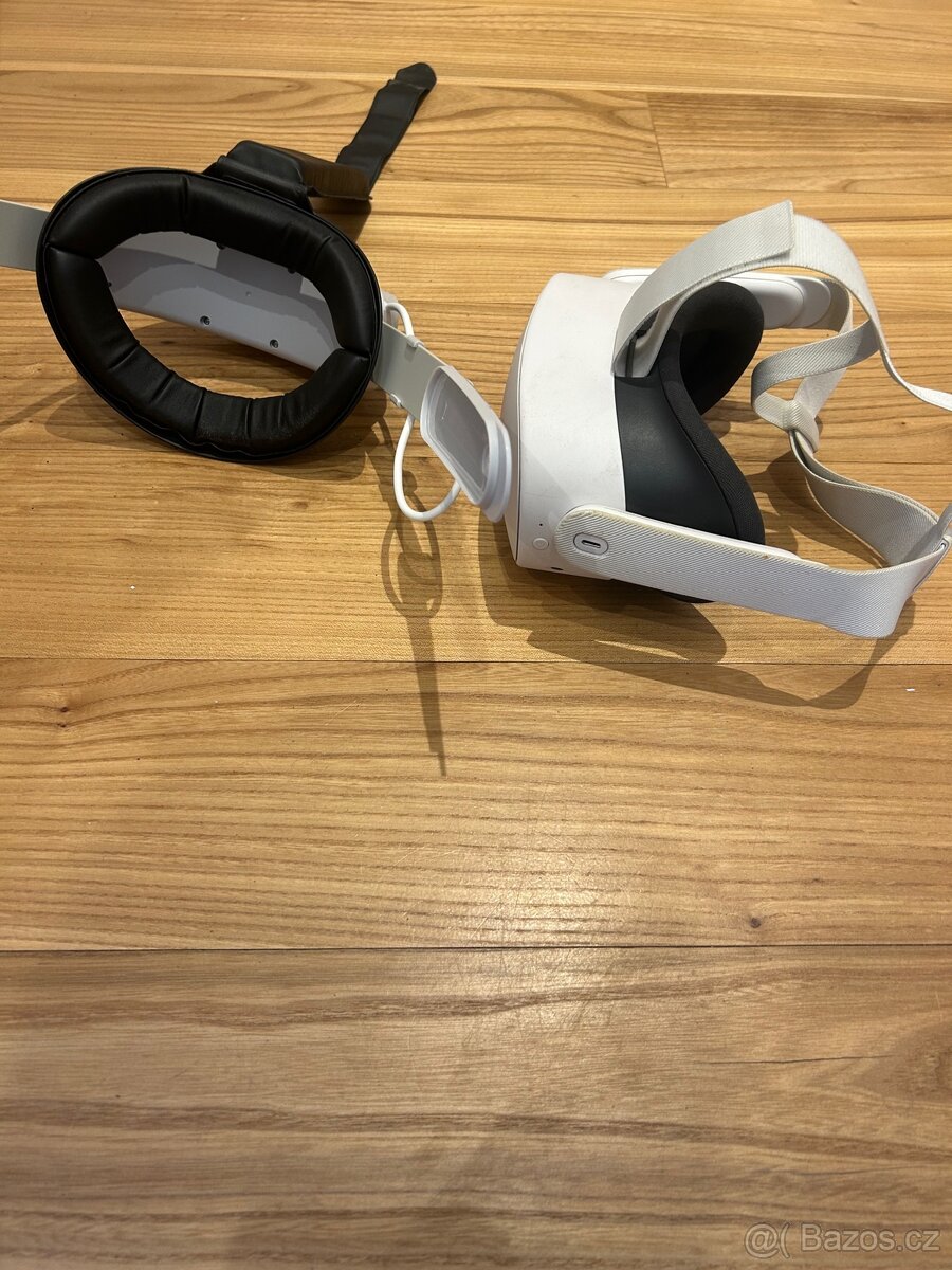 Oculus Quest 3s - 5