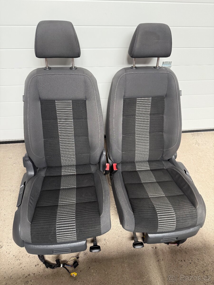 Sedačky Volkswagen Touran 7 míst - 5