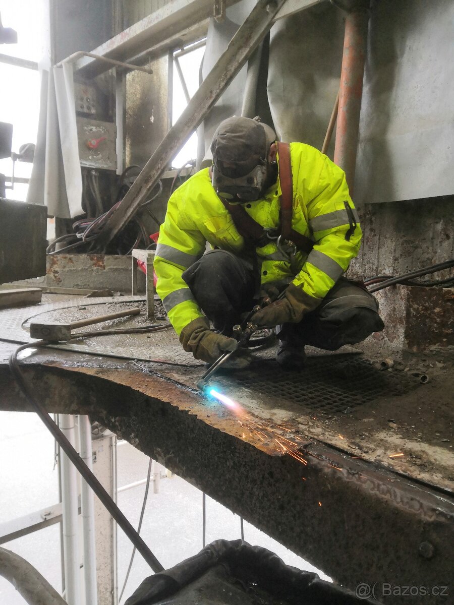 Montér SVÁŘEČ OSVČ - montáže v EU-start IHNED - 5