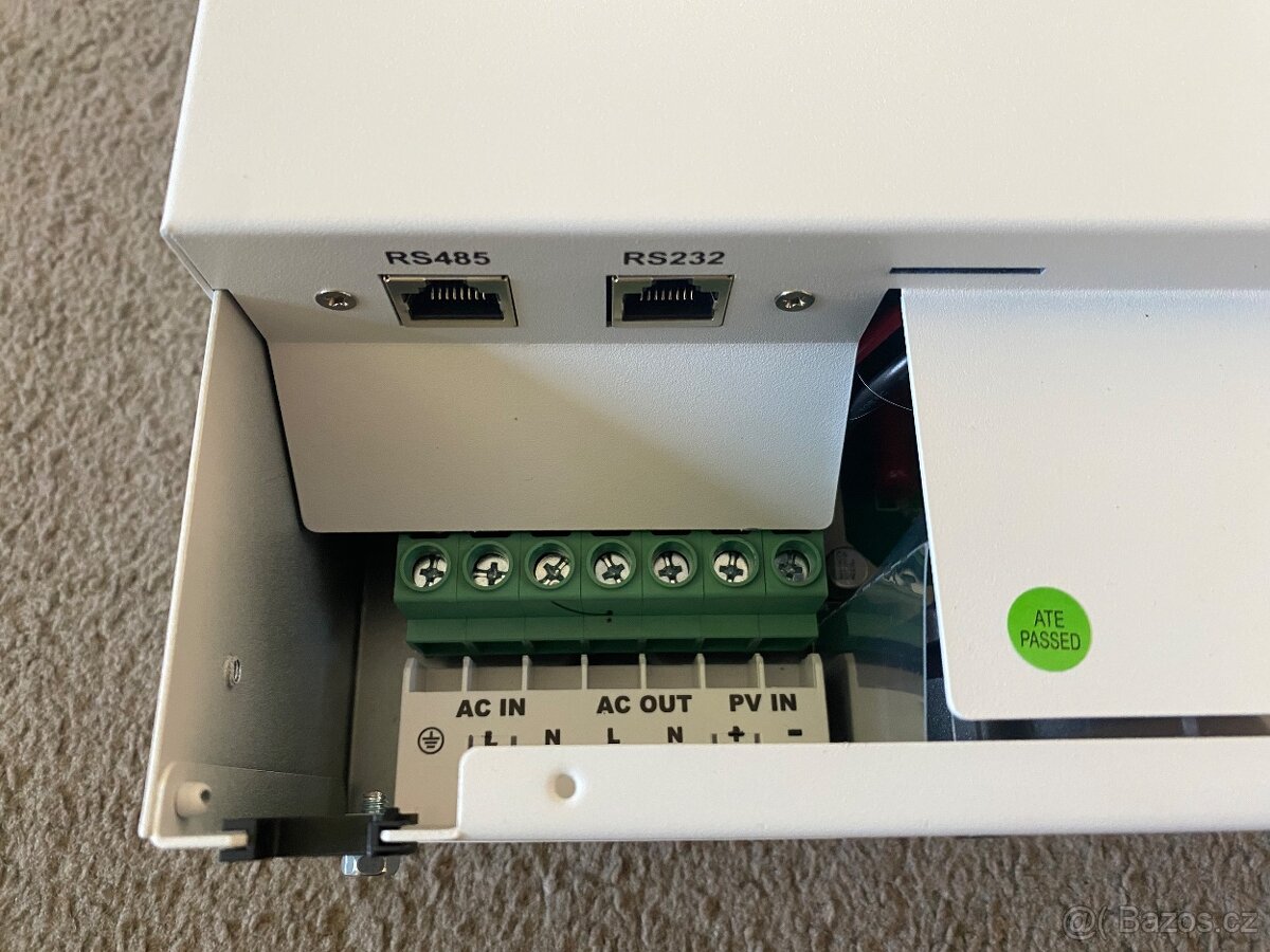 Hybridní měníč napětí 4.0kw FVE MPPT 24V NOVÝ - 5