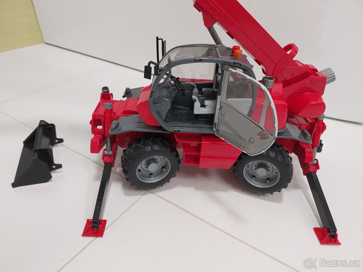Bruder Manitou teleskopický nakladač s vídlemi a lžící - 5