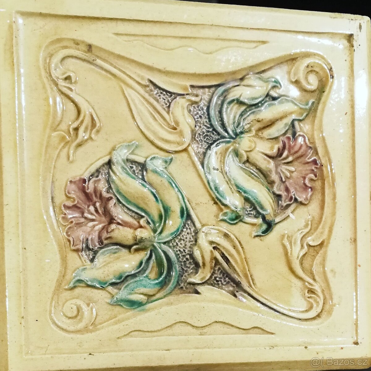 Kachlova kamna starozitná rohová - 5