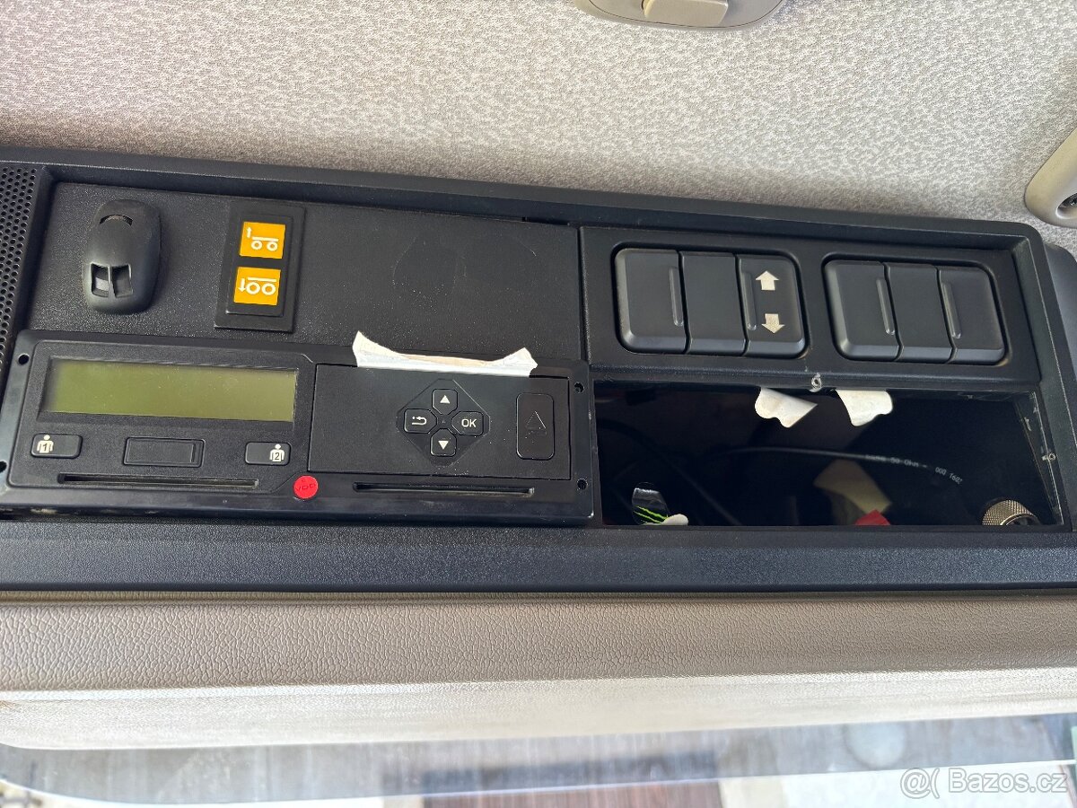 Tatra Phoenix 4x4 , traktor - 5