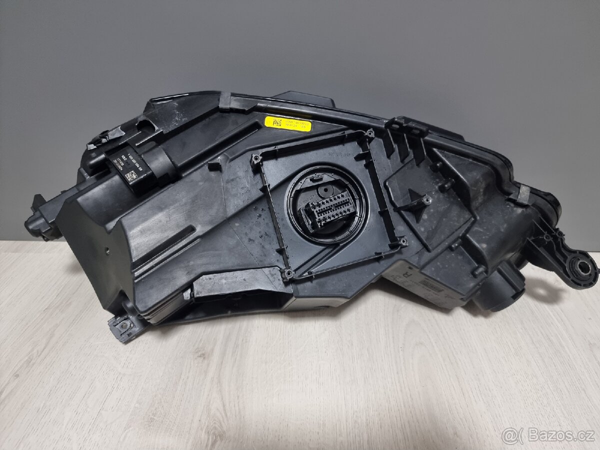 Pravý přední světlomet Audi A5, S5, RS5 - 5