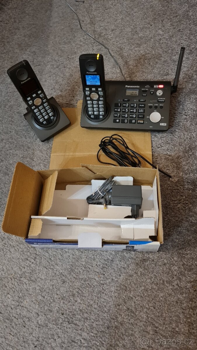 Bezdrátový, analogový, dvojlinkový telefon Panasonic - 5