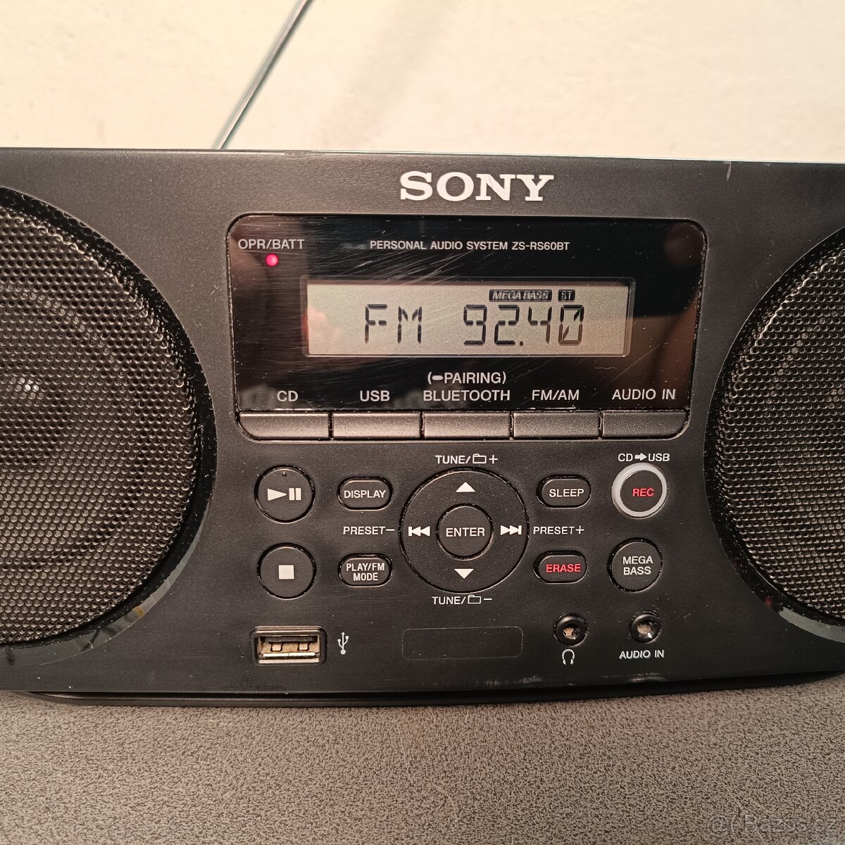 sony zs rs60bt - 5