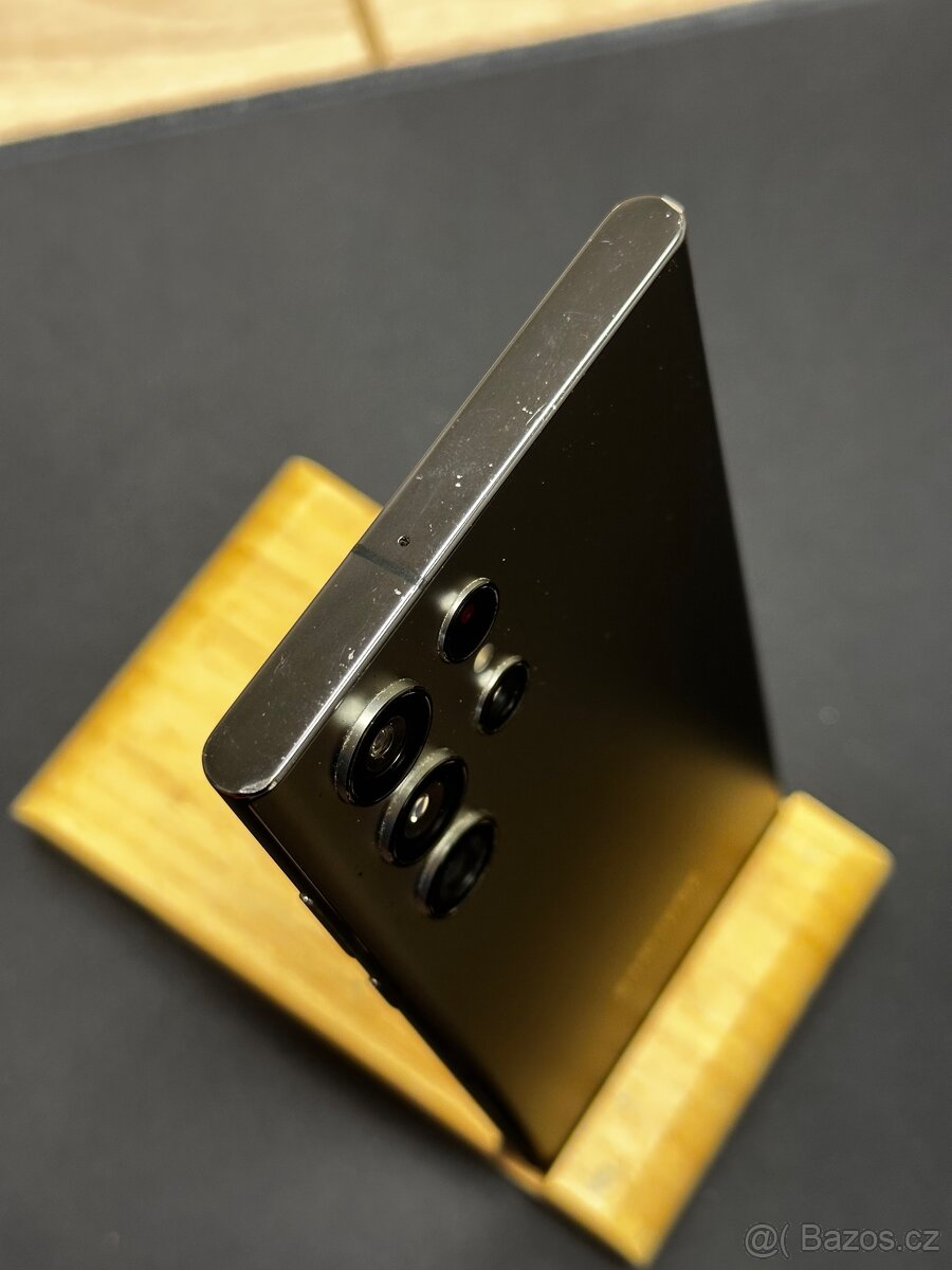 Samsung Galaxy S22 Ultra 512GB Černý - 5