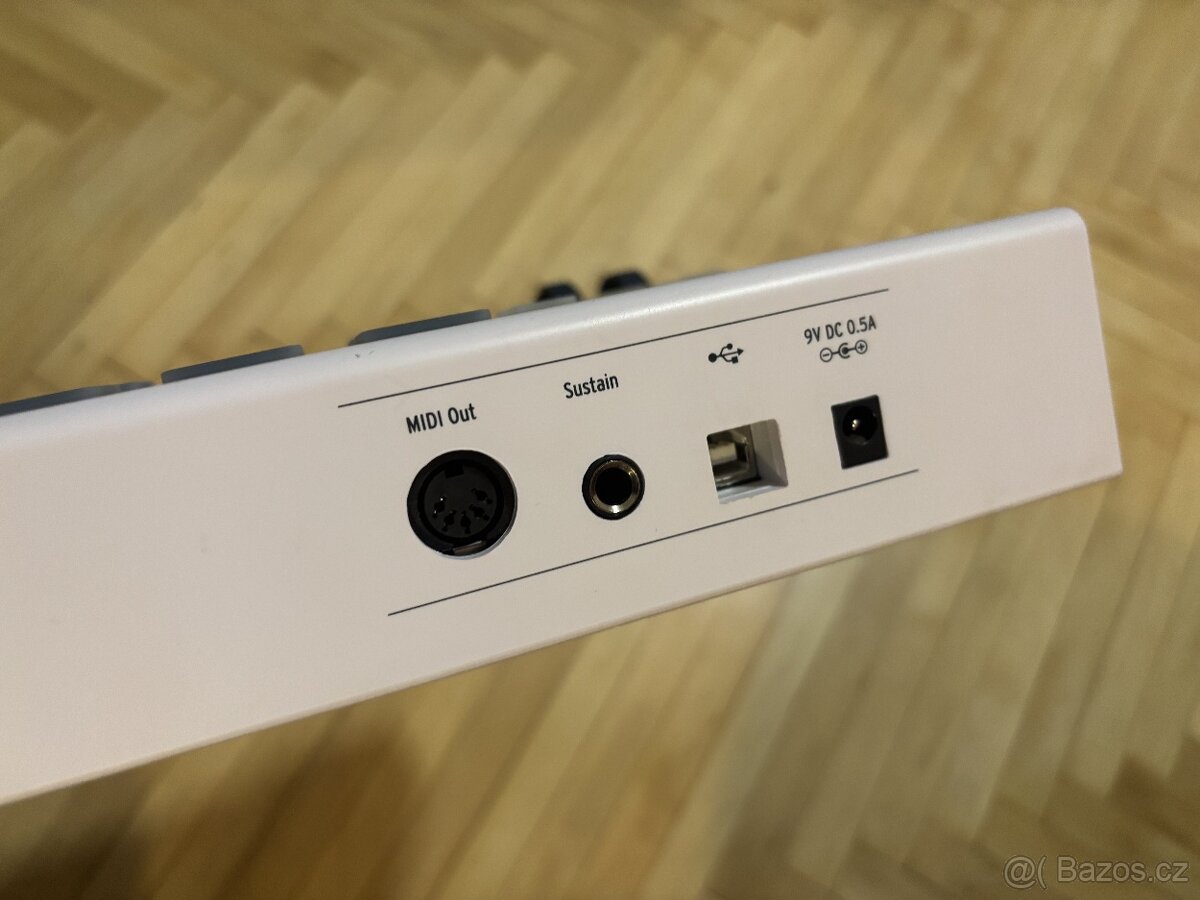 Arturia KeyLab Essential 49 MK2 + OBAL - 5