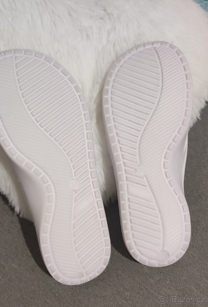 Nové žabky Alpine pro 38 - 5