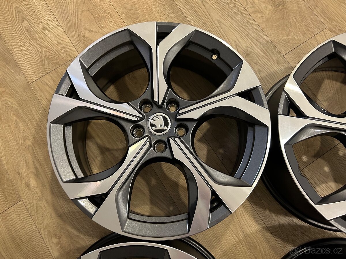 Originální alu kola R19 Škoda Octavia RS - 5