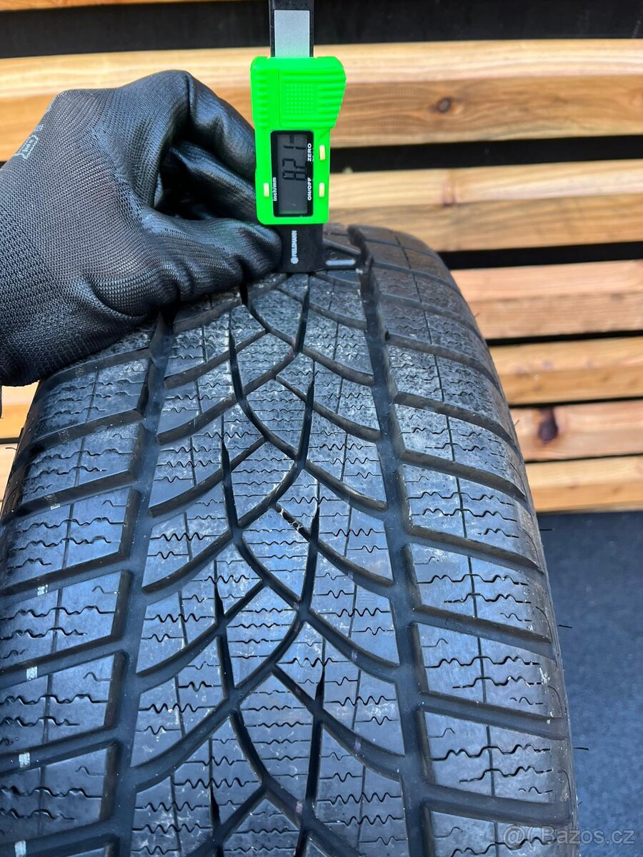 Originální kola Audi A3 5x112 top pneumatiky a stav❄️ - 5